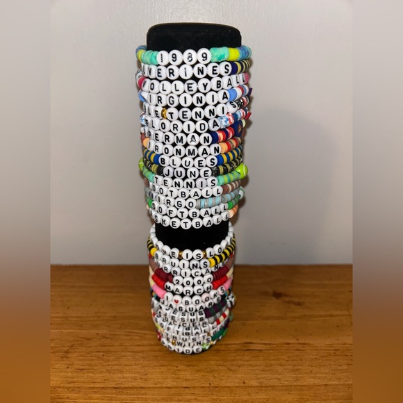 Table Tennis Heishi Bracelet - Picture 6 of 10